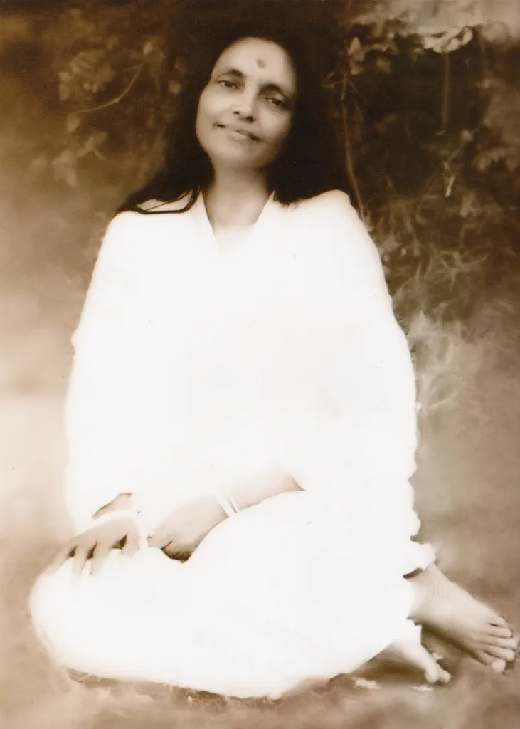 Ananda-Moyi-Ma-seppia