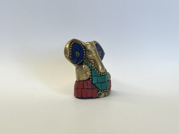Statuina Ganesha in ottone e pietre colorate - immagine 3