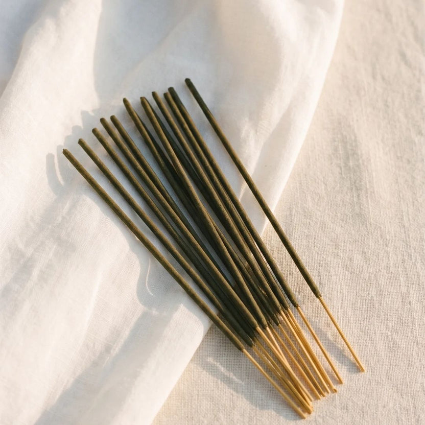 White_Sage_sticks_Charkha_yoga