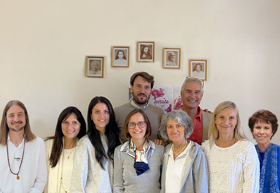 casa-editrice-ananda-edizioni-foto-storiche-6