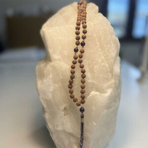 Mala Indiano di Rudraksha e Ametista