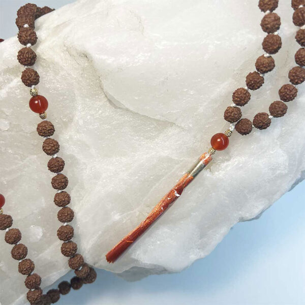 Mala Indiano di Rudraksha e Corniola - immagine 3