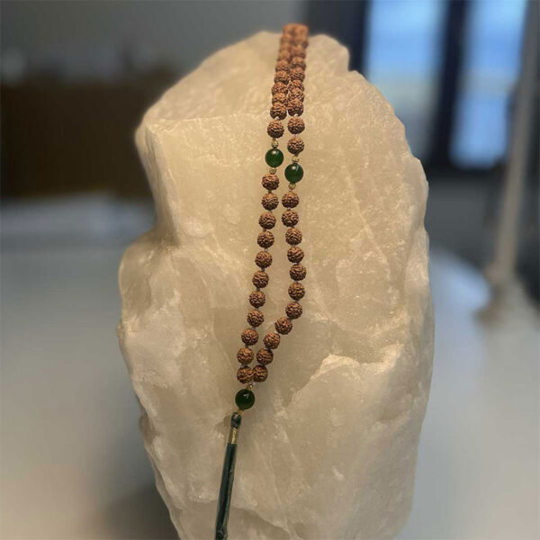 Mala Indiano di Rudraksha e Onice Verde