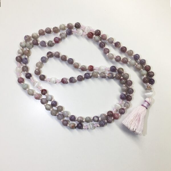 Pace Lunare - Kriya Mala con tormalina rosa/viola, selenite e cristalli - immagine 3